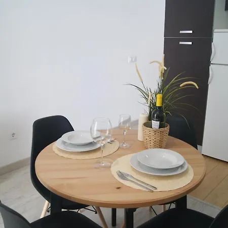 Apartamento Cdz - Carmen Coronada Cádis